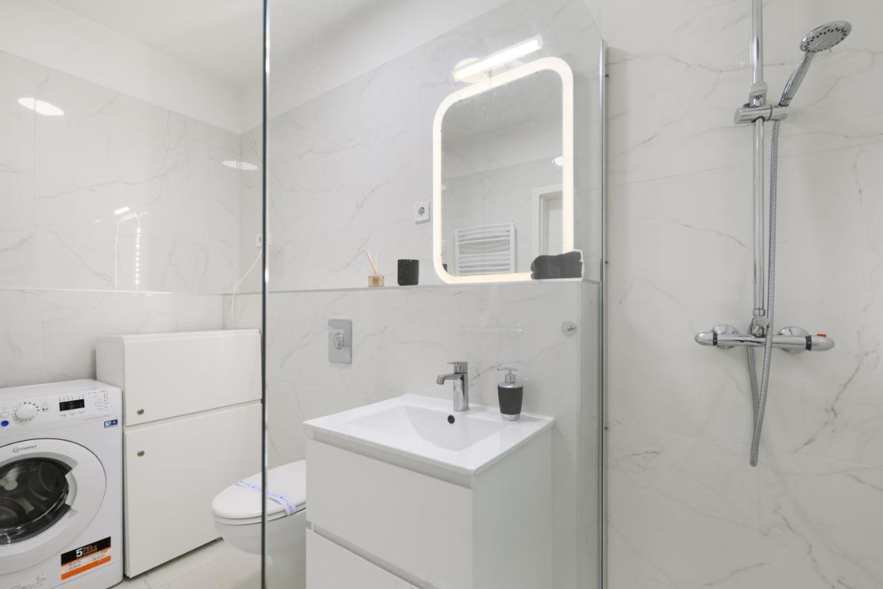 Bence Apartman Budapest Luaran gambar